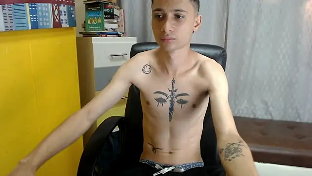 LucassSmith11 online show from May 28, 2026, 2:09 am