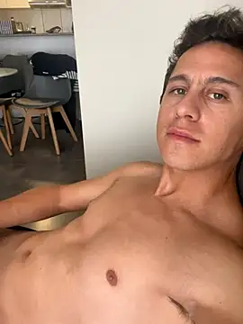 Snapshot of Emanueldickarg chatting on December 2, 2025, 6:25 pm Emanueldickarg online show from December 2, 2025, 6:25 pm