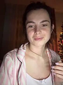 Snapshot of Rita6529 chatting on December 14, 2025, 8:35 pm Rita6529 online show from December 14, 2025, 8:35 pm