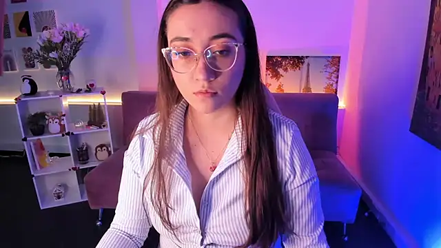 Snapshot of SwettieSammy chatting on April 3, 2026, 12:47 pm SwettieSammy online show from April 3, 2026, 12:47 pm
