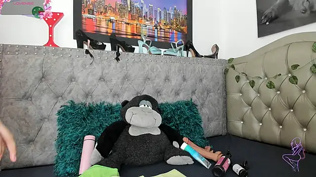 Snapshot of Melody_Prescott chatting on February 2, 2026, 1:32 pm Melody Prescott online show from February 2, 2026, 1:32 pm