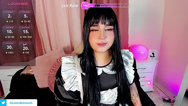 Snapshot of daniellesins2 chatting on December 5, 2025, 12:36 pm daniellesins2 online show from December 5, 2025, 12:36 pm