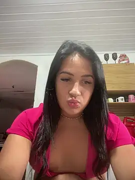 Snapshot of larysinha chatting on December 16, 2025, 5:29 pm larysinha online show from December 16, 2025, 5:29 pm