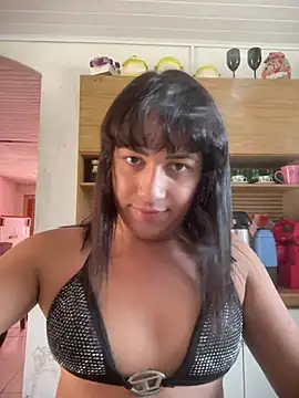 Snapshot of larysinha chatting on March 13, 2026, 5:30 pm larysinha online show from March 13, 2026, 5:30 pm