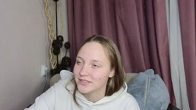 Snapshot of BibiStapler chatting on January 18, 2026, 7:06 pm BibiStapler online show from January 18, 2026, 7:06 pm