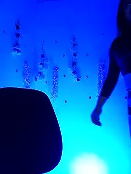 Snapshot of Emy_cutee chatting on January 19, 2026, 12:53 pm Emy cutee online show from January 19, 2026, 12:53 pm