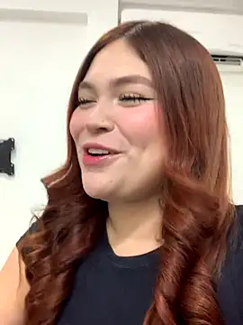 Snapshot of RosieRider_ chatting on December 5, 2025, 6:48 pm RosieRider online show from December 5, 2025, 6:48 pm