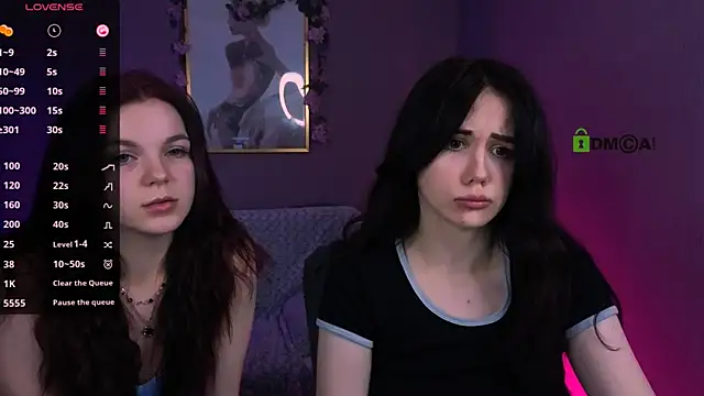 Snapshot of mikameovv chatting on January 18, 2026, 8:23 pm mikameovv online show from January 18, 2026, 8:23 pm