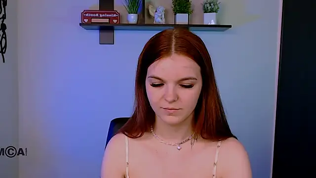 mikameovv online show from July 13, 2026, 7:16 pm