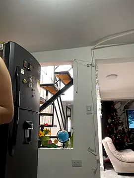 Snapshot of kayla_lumin chatting on December 2, 2025, 3:51 pm kayla lumin online show from December 2, 2025, 3:51 pm