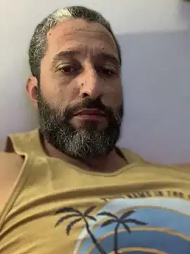 Snapshot of Calientesensible chatting on February 21, 2026, 4:57 am Calientesensible online show from February 21, 2026, 4:57 am