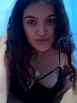 Snapshot of eviltati chatting on December 19, 2025, 4:52 am eviltati online show from December 19, 2025, 4:52 am