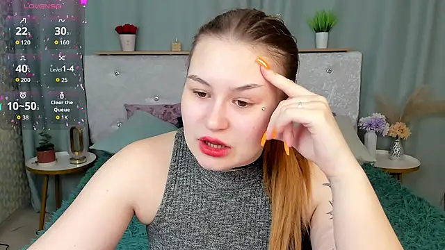 Snapshot of MilanaXHoney chatting on February 20, 2026, 1:13 am MilanaXHoney online show from February 20, 2026, 1:13 am