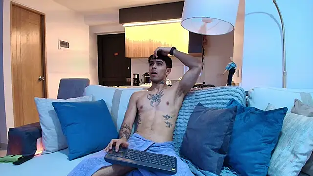 Snapshot of liorvante chatting on January 15, 2026, 11:08 pm liorvante online show from January 15, 2026, 11:08 pm