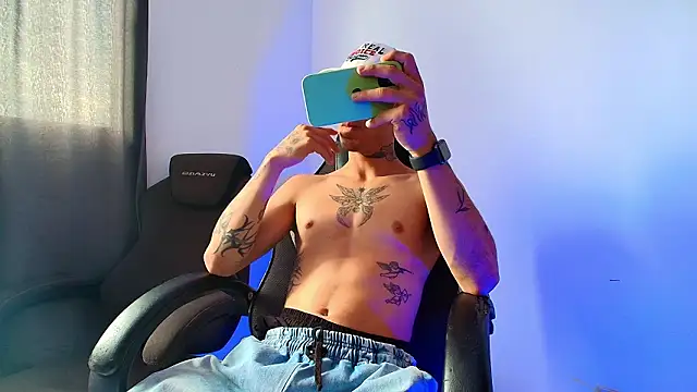 Snapshot of liorvante chatting on January 31, 2026, 9:24 pm liorvante online show from January 31, 2026, 9:24 pm