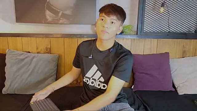 isaac grimm online show from March 12, 2026, 3:12 am