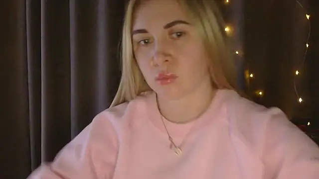 Snapshot of Nika_Diva chatting on January 11, 2026, 4:23 pm Nika Diva online show from January 11, 2026, 4:23 pm