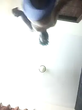 IncompleteOverflow88 online show from February 13, 2026, 4:52 am