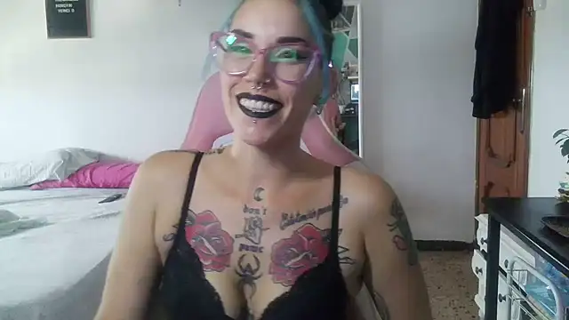 Snapshot of blackrose1997 chatting on July 16, 2026, 1:39 pm blackrose1997 online show from July 16, 2026, 1:39 pm