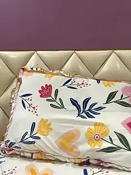 Snapshot of maya00mayaa chatting on December 20, 2025, 10:55 am maya00mayaa online show from December 20, 2025, 10:55 am