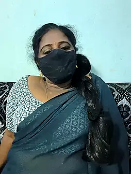 Snapshot of siri_telugutamil chatting on December 3, 2025, 3:43 pm siri telugutamil online show from December 3, 2025, 3:43 pm