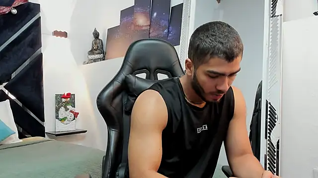 Snapshot of Franco_banderas chatting on December 5, 2025, 12:47 pm Franco banderas online show from December 5, 2025, 12:47 pm