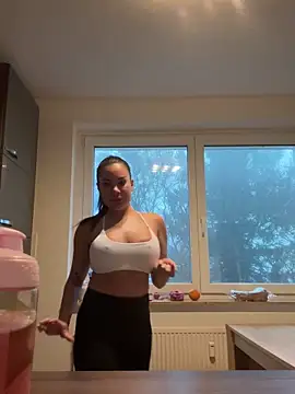 Snapshot of AsianDreamx chatting on December 20, 2025, 3:08 pm AsianDreamx online show from December 20, 2025, 3:08 pm