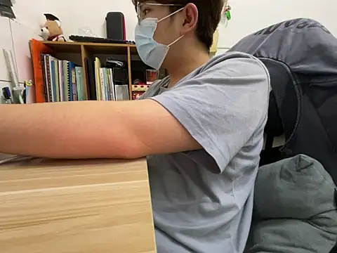 hiiiizzzz online show from February 21, 2026, 4:19 pm