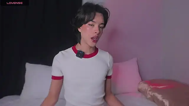 Snapshot of bastian_mercury chatting on December 2, 2025, 7:47 am bastian mercury online show from December 2, 2025, 7:47 am