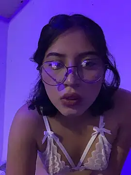 Snapshot of Arely-L1 chatting on March 5, 2026, 5:36 am Arely-L1 online show from March 5, 2026, 5:36 am