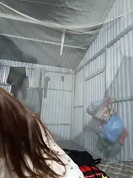 Evelyn-n online show from April 5, 2026, 4:26 pm