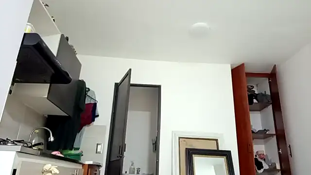 Snapshot of am_cvo1824 chatting on December 2, 2025, 9:32 pm am cvo1824 online show from December 2, 2025, 9:32 pm