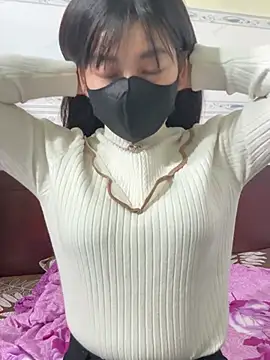 MintShow18 online show from January 12, 2026, 5:01 am