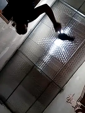 Pretty-haert online show from March 22, 2026, 1:36 pm