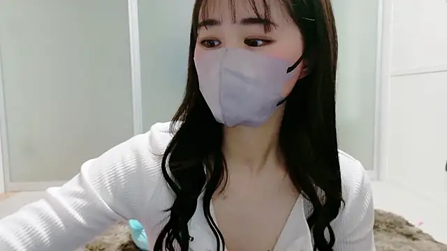 Snapshot of HICHAN99 chatting on February 25, 2026, 2:59 pm HICHAN99 online show from February 25, 2026, 2:59 pm