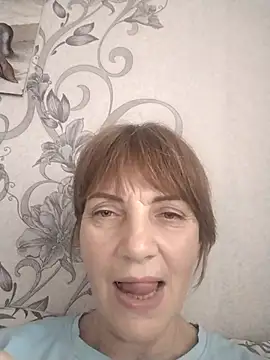 MichelleLove48 online show from December 5, 2025, 10:57 am