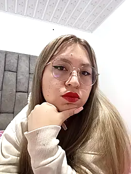 Snapshot of Megan_Lopez chatting on December 5, 2025, 12:19 am Megan Lopez online show from December 5, 2025, 12:19 am