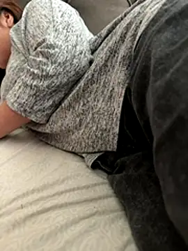 Snapshot of celeste103139 chatting on December 17, 2025, 7:31 pm celeste103139 online show from December 17, 2025, 7:31 pm