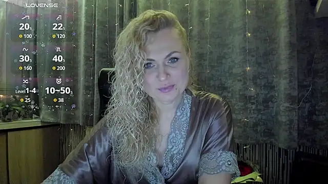 LanaLight x online show from January 6, 2026, 6:55 pm