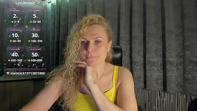 LanaLight x online show from March 30, 2026, 8:32 pm