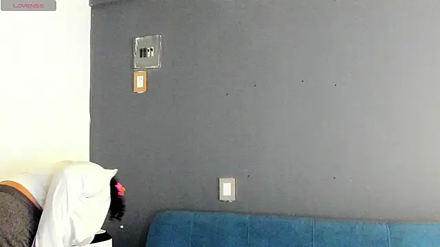 Malenaheaven online show from December 14, 2025, 7:29 pm