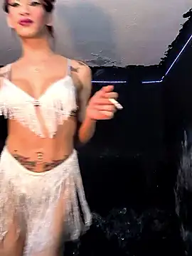 Snapshot of makensys_dirty_hot chatting on December 13, 2025, 8:14 pm makensys dirty hot online show from December 13, 2025, 8:14 pm