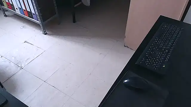 Snapshot of TRESBONNEBITE chatting on February 11, 2026, 2:44 pm TRESBONNEBITE online show from February 11, 2026, 2:44 pm