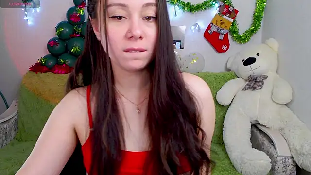 Snapshot of AlinaEleven chatting on January 5, 2026, 10:57 pm AlinaEleven online show from January 5, 2026, 10:57 pm