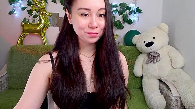 Snapshot of AlinaEleven chatting on February 1, 2026, 11:58 pm AlinaEleven online show from February 1, 2026, 11:58 pm