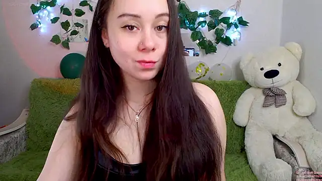 Snapshot of AlinaEleven chatting on February 11, 2026, 11:32 pm AlinaEleven online show from February 11, 2026, 11:32 pm