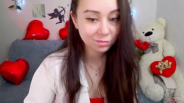 Snapshot of AlinaEleven chatting on February 14, 2026, 10:39 pm AlinaEleven online show from February 14, 2026, 10:39 pm