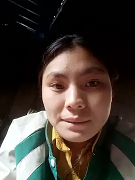 Snapshot of Hilary-123 chatting on January 9, 2026, 1:08 am Hilary-123 online show from January 9, 2026, 1:08 am