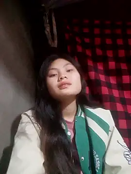 Snapshot of Hilary-123 chatting on January 11, 2026, 1:38 pm Hilary-123 online show from January 11, 2026, 1:38 pm