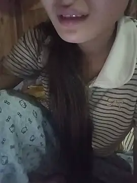 Snapshot of Hilary-123 chatting on July 2, 2026, 7:47 am Hilary-123 online show from July 2, 2026, 7:47 am